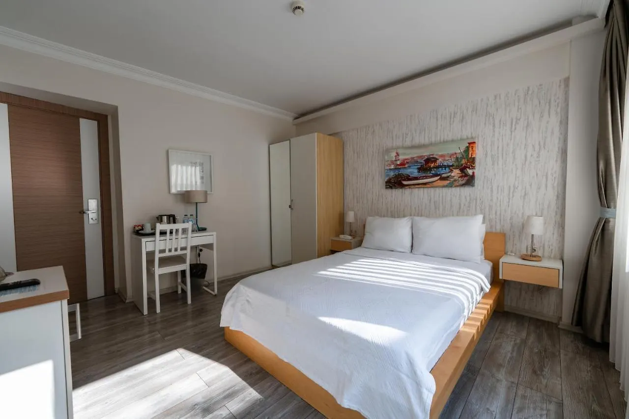 Elanaz Hotel Istanbul 3*,